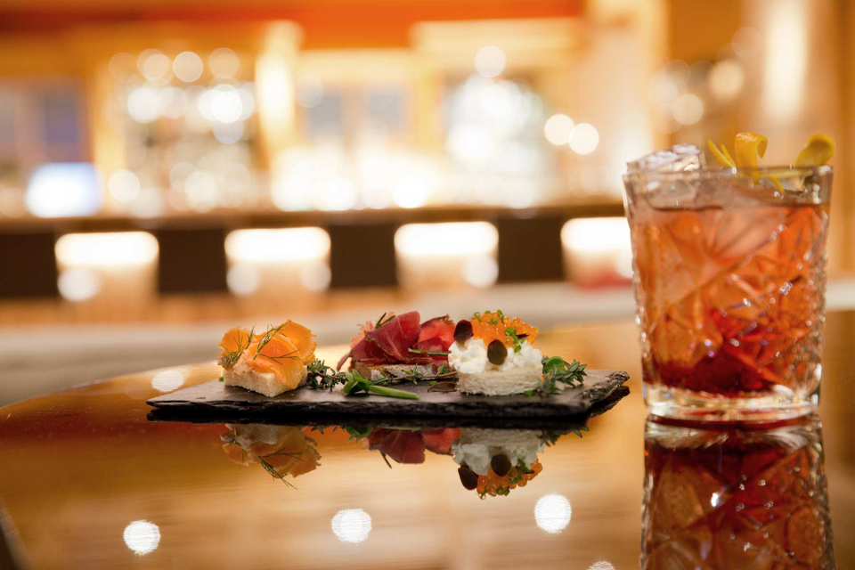 burgvitalresort lech am arlberg bar lounges 4