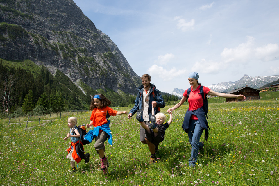 Familienurlaub im Ssommer in Lech am Arlberg
